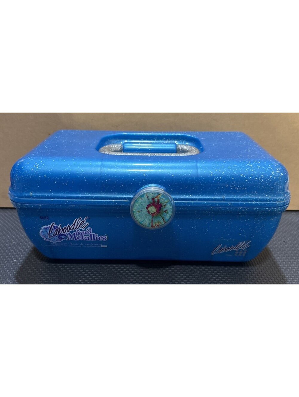 Caboodles Liquid Metallics Blue Glitter Organizer Vanity Make-Up Case #5652